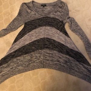 ASYMMETRICAL SWEATER